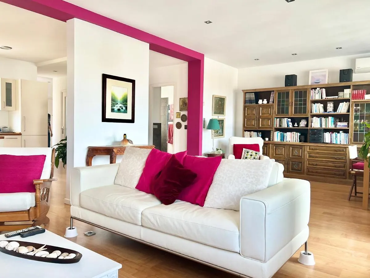 Moderno Y Amplio Apartamento En El Centro De Roses Apartment